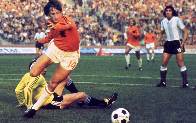 Johan Cruyff (Hà Lan)