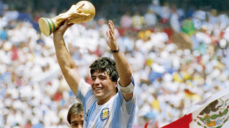 Diego Maradona (Argentina)